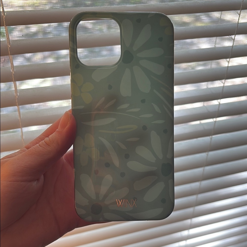 Winx Floral Phone Case (iPhone 12) Green/Blue